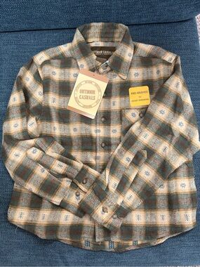 Kids Brown Plaid Button-Up Shirt Size Small